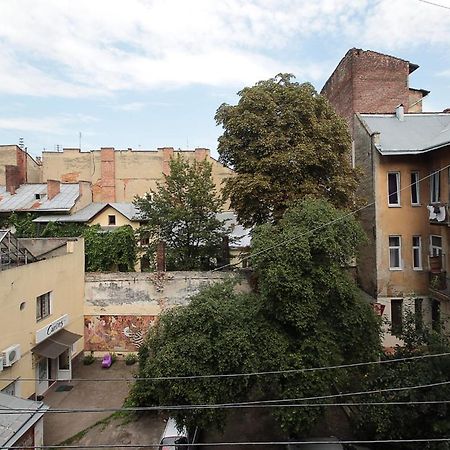 Buk Apartments On Doroshenka 29 Liov Exterior foto