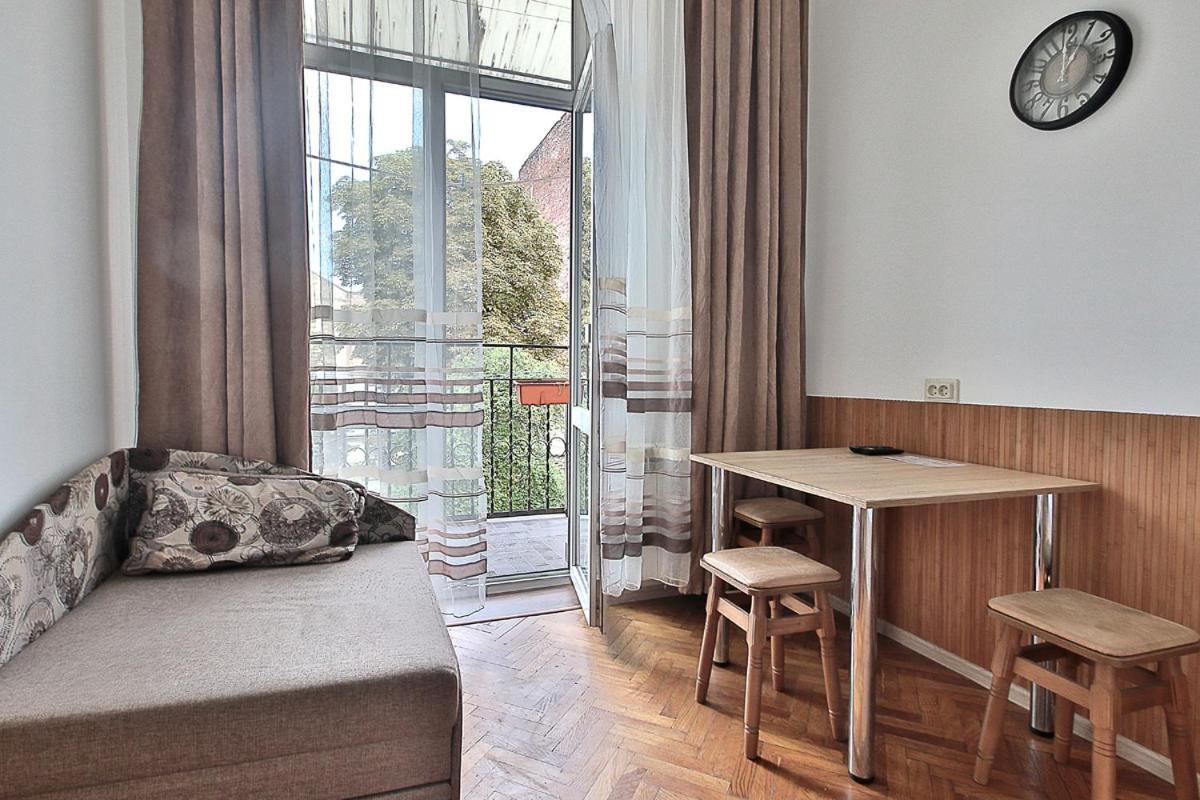 Buk Apartments On Doroshenka 29 Liov Exterior foto