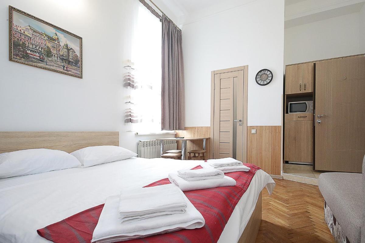 Buk Apartments On Doroshenka 29 Liov Exterior foto
