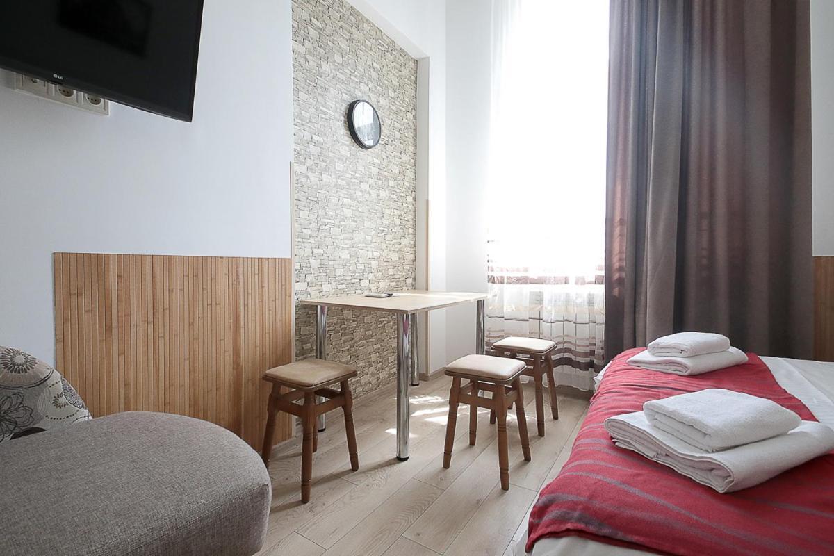 Buk Apartments On Doroshenka 29 Liov Exterior foto